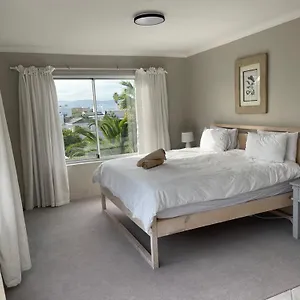 Apartment Silver Sunsets Self-catering, Cape Town